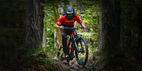 Snellman Motosport THOK sähkömaastopyörien maahantuojaksi!