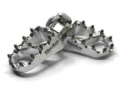 Hopeat anodisoidut Ergal-jalkatapit Beta RR 2020+